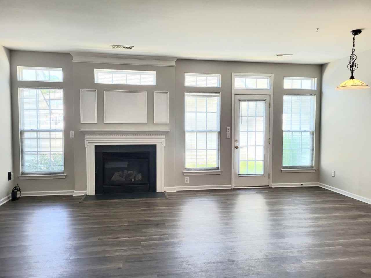 19245 Lake Norman Cove Dr - Photo 3 of 21