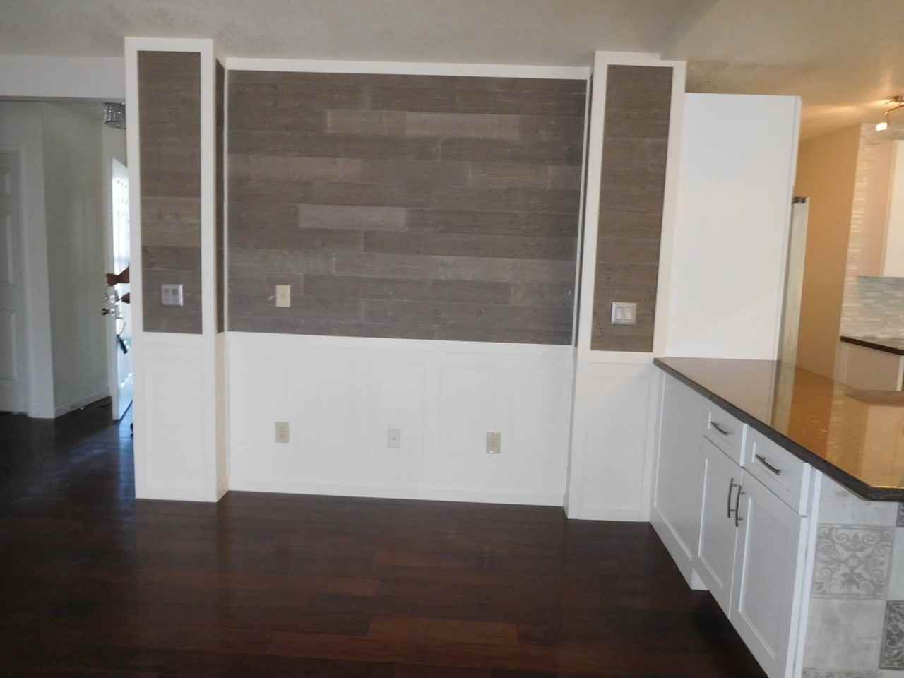 273 Woodlake Cir - Photo 3 of 19