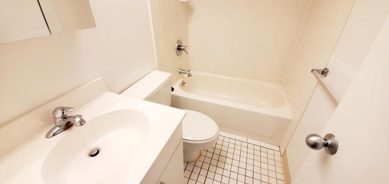 2724 Kahoaloha Ln #1502 - Photo 7 of 9