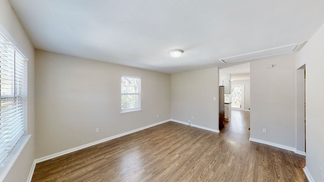 1316 N Davidson St - Photo 2 of 25