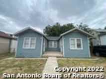 DOWNTOWN 1 BED/ 1BATH DUPLEX - Photo 1 of 1