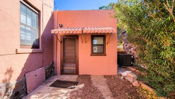 featured image of 704 Wellesley Rd