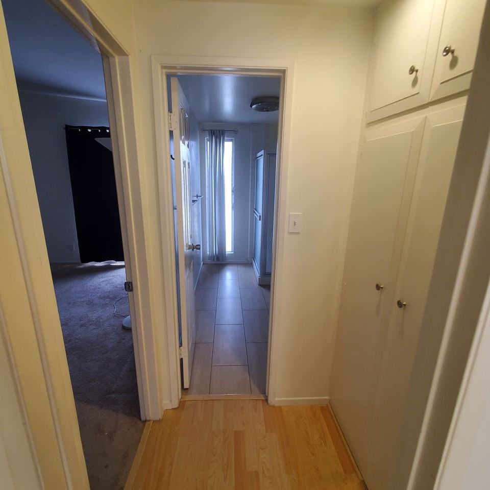 4 Merit Park Dr - Photo 5 of 14