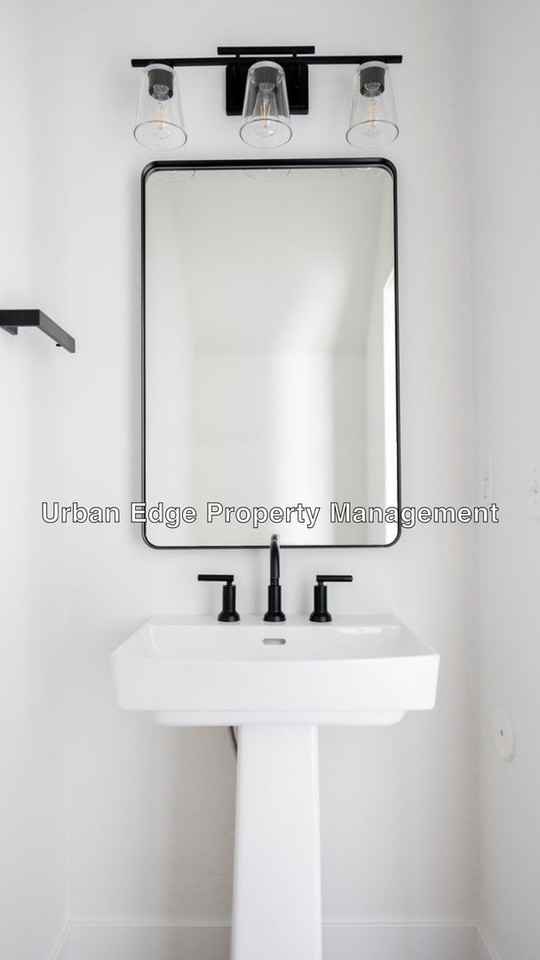 5014 E Hagadorn Ln - Photo 4 of 13