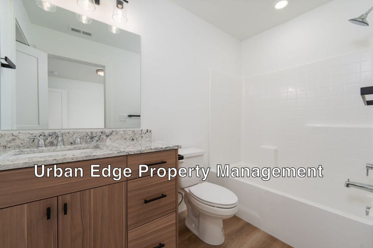 5014 E Hagadorn Ln - Photo 7 of 13