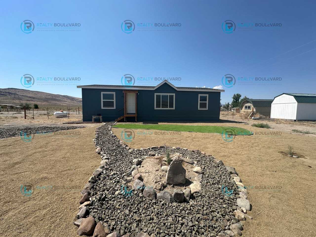 8125 Scenic Ave - Photo 2 of 44