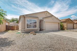 featured image of 323 Lindsay Pl Sw