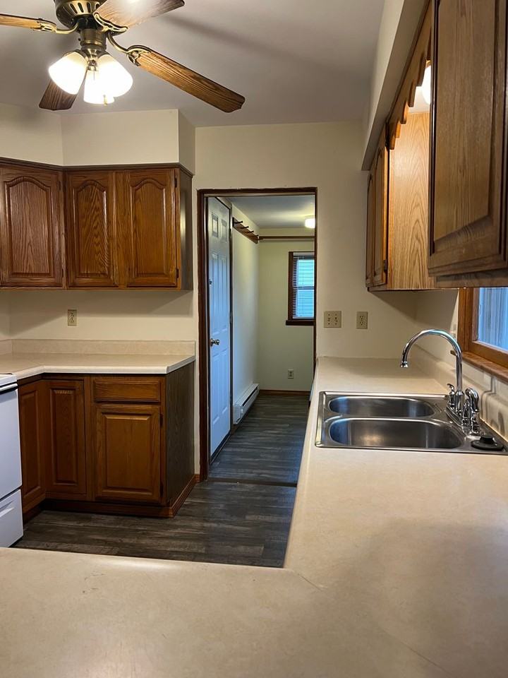202 New Melville Rd - Photo 7 of 22