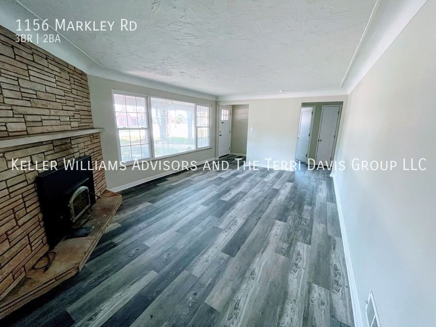 1156 Markley Rd - Photo 3 of 14