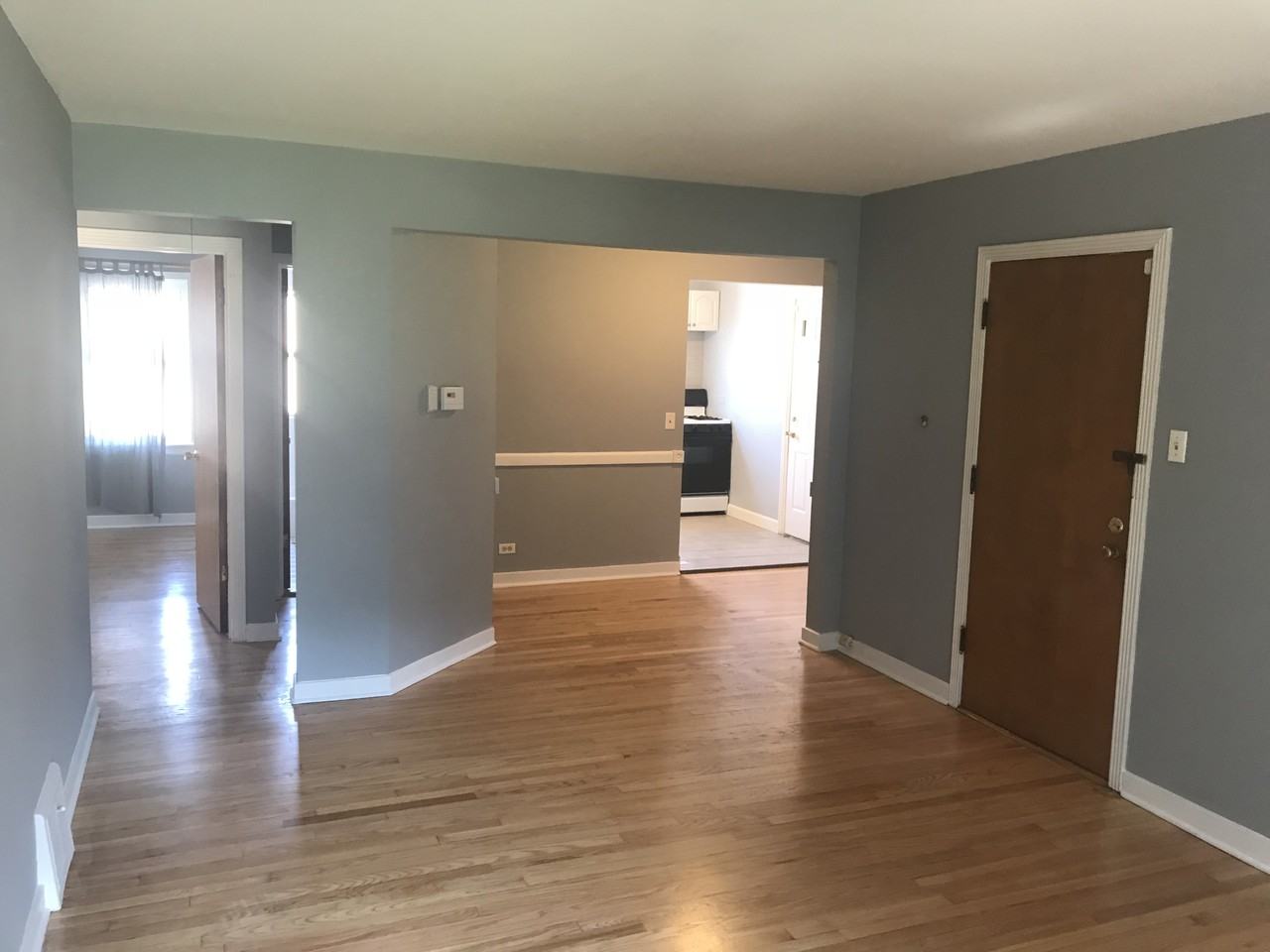 10518 S Artesian Ave #1SOUTH - Photo 3 of 11