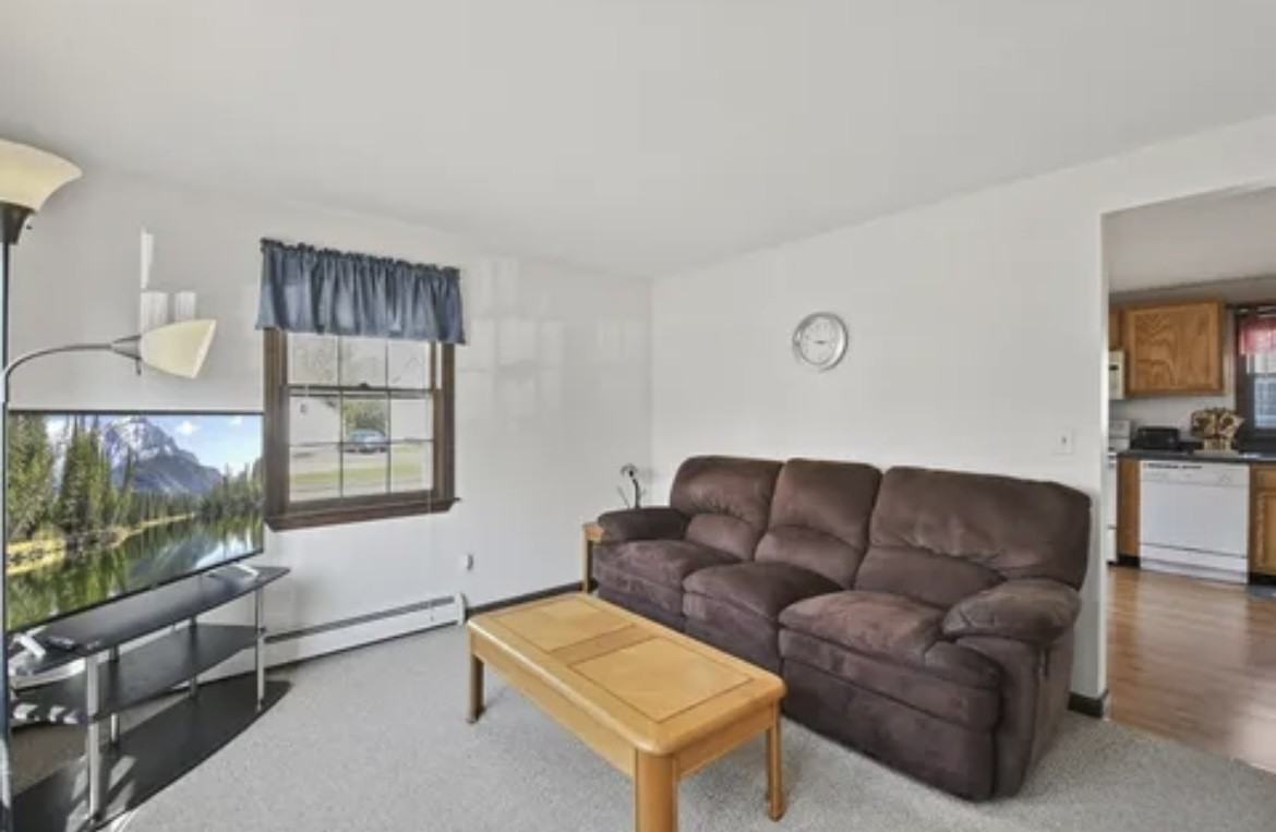 40 Prospect St #1A - Photo 3 of 9