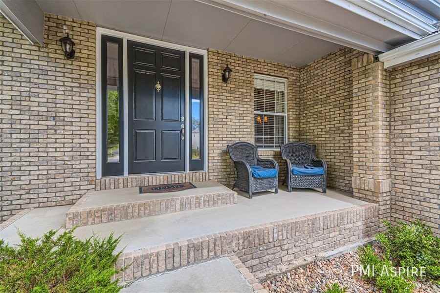 5820 S Walden Ct - Photo 3 of 28