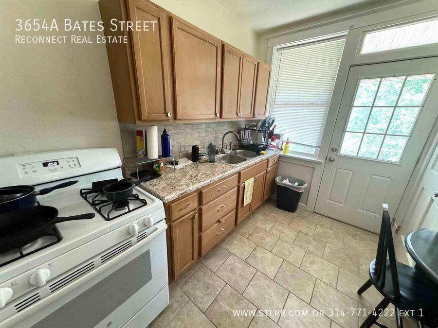 3654A Bates St - Photo 2 of 12