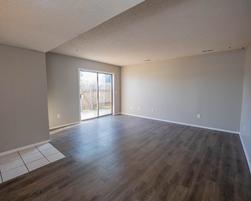 2054 N Garland Ave #14 - Photo 2 of 16