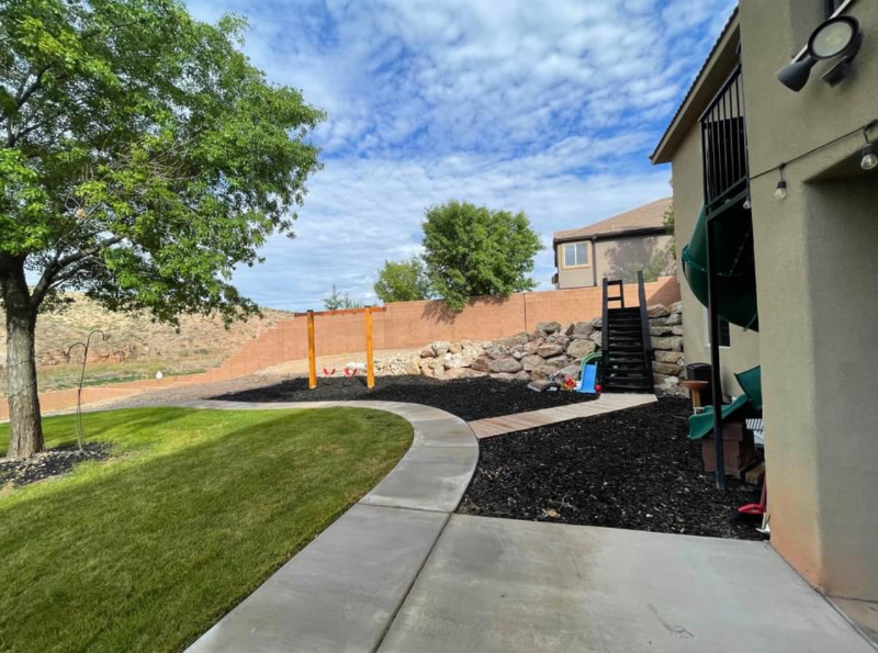 2006 Westcliff Dr #2 - Photo 7 of 10