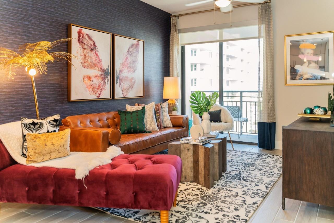 The Whitney - Photo 4 of 47