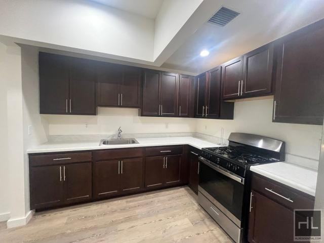 281 Mother Gaston Blvd - Photo 3 of 15