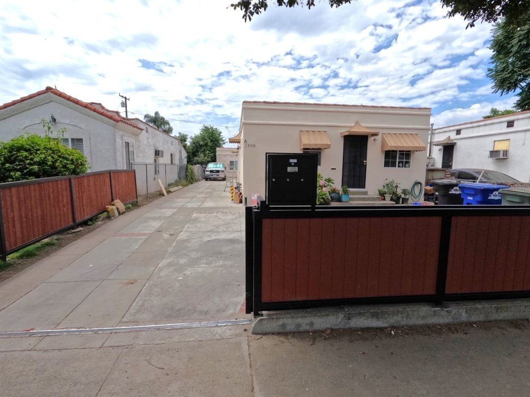 2808 Ohio Ave ##C - Photo 2 of 19