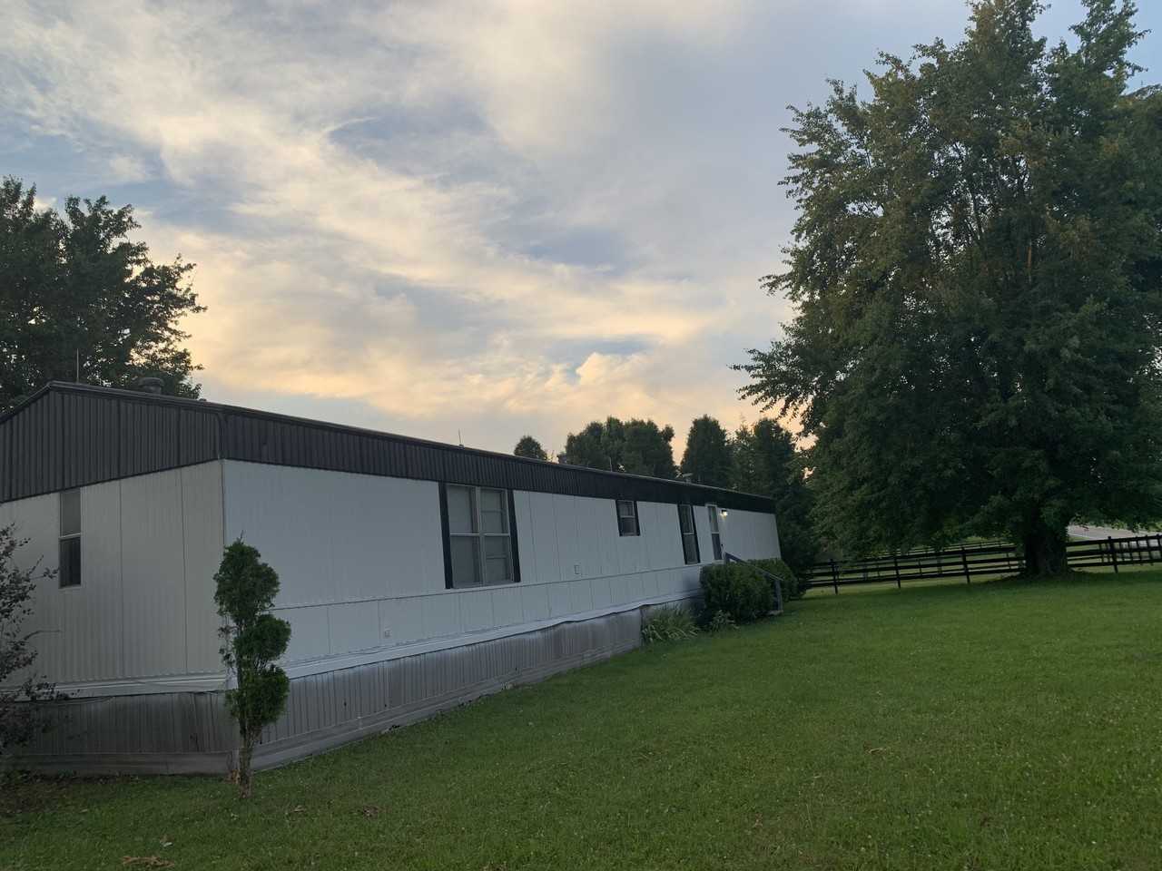 5792 Jim Cummings Hwy - Photo 2 of 12