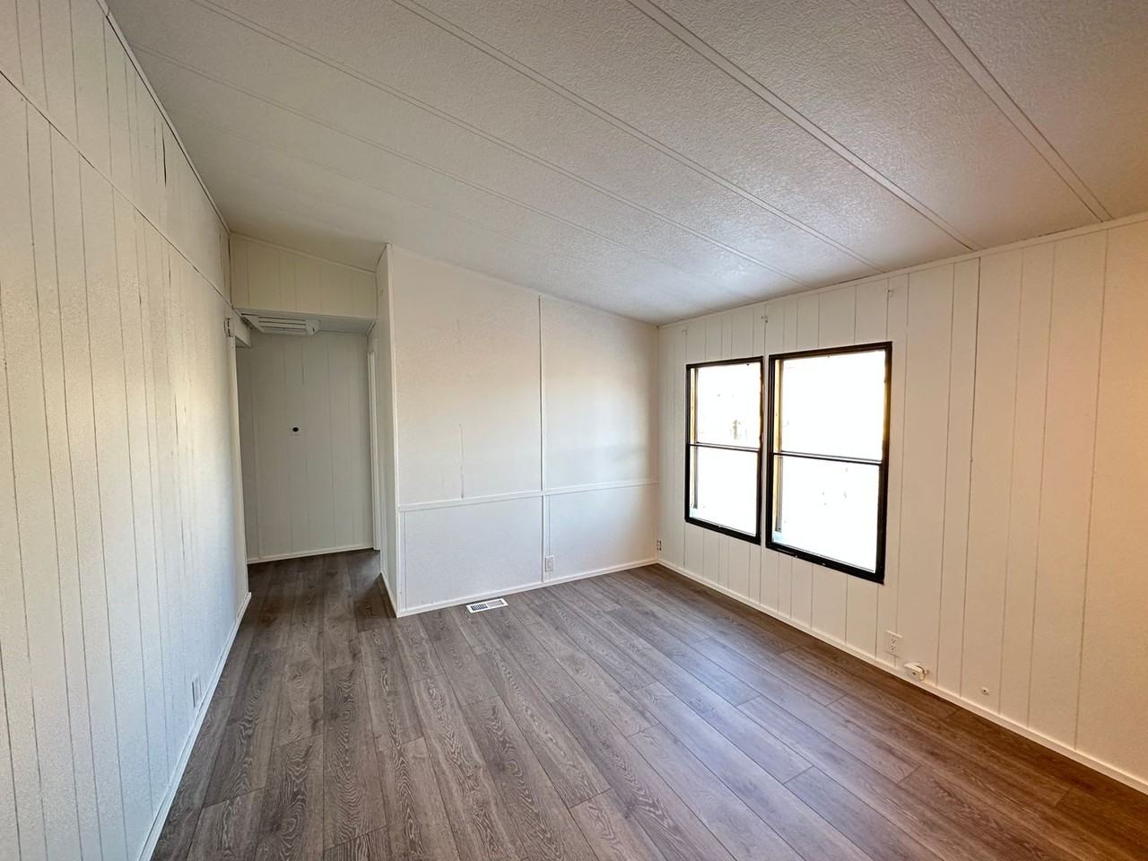 484 W 300 S #11 - Photo 6 of 14