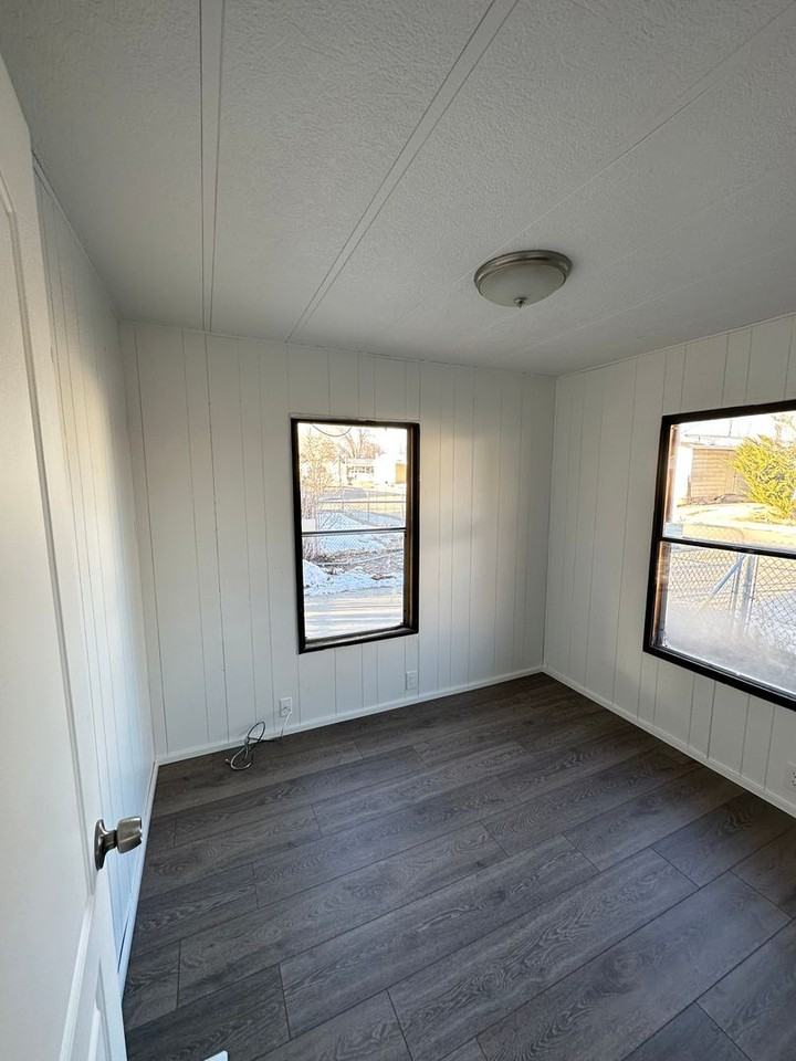 484 W 300 S #11 - Photo 7 of 14