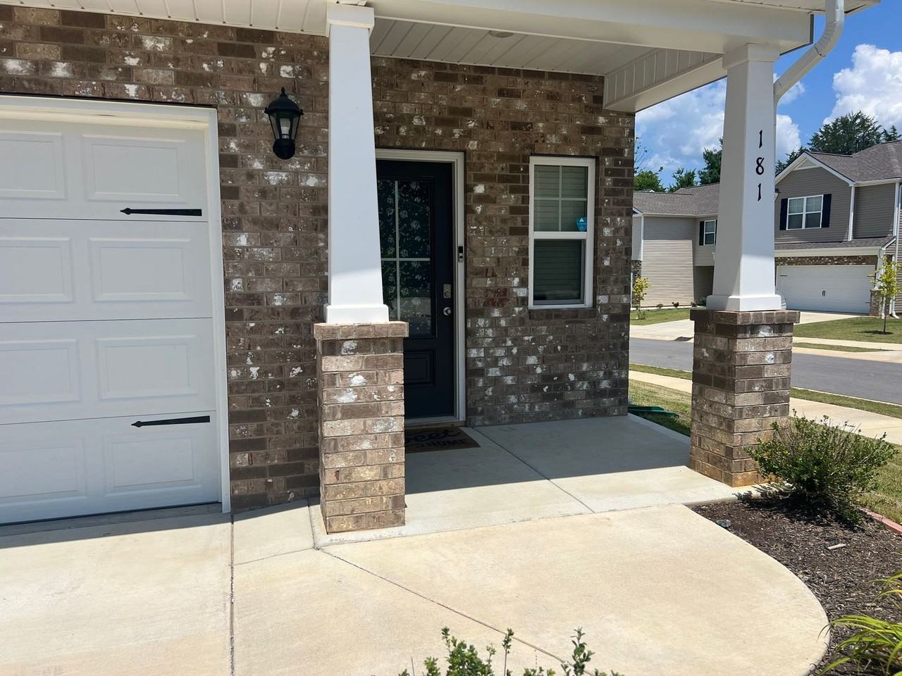 181 Wanderlust Ct - Photo 3 of 28