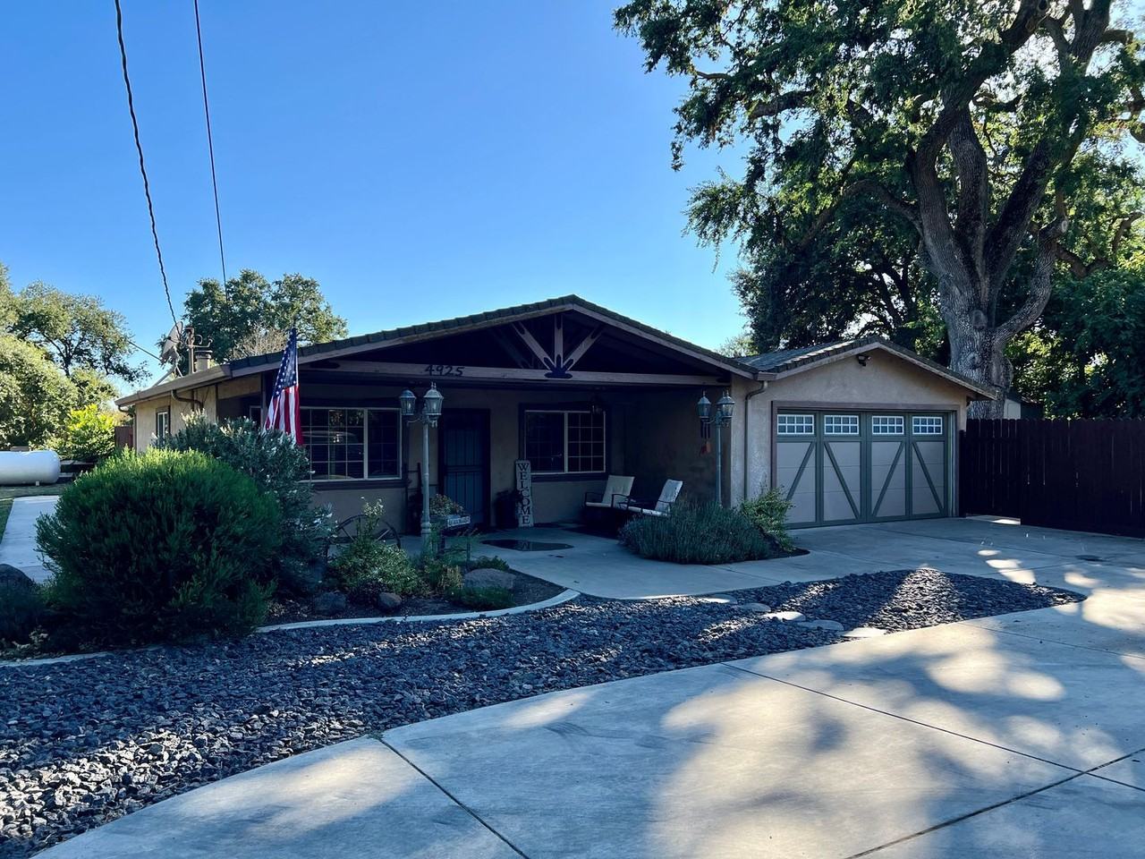 4925 S Escalon Bellota Rd - Photo 2 of 38