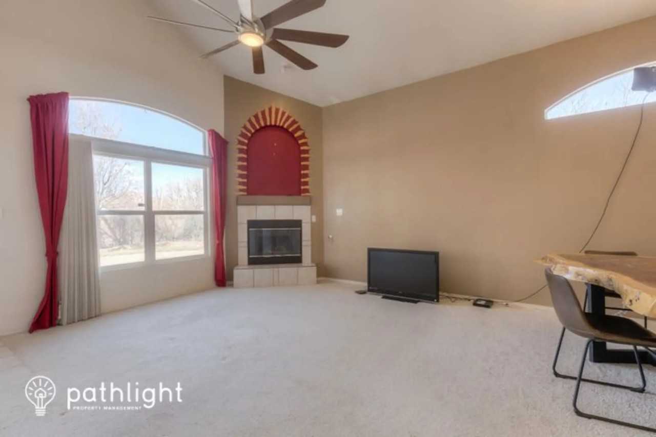 5901 Storyteller Rd Nw - Photo 2 of 24