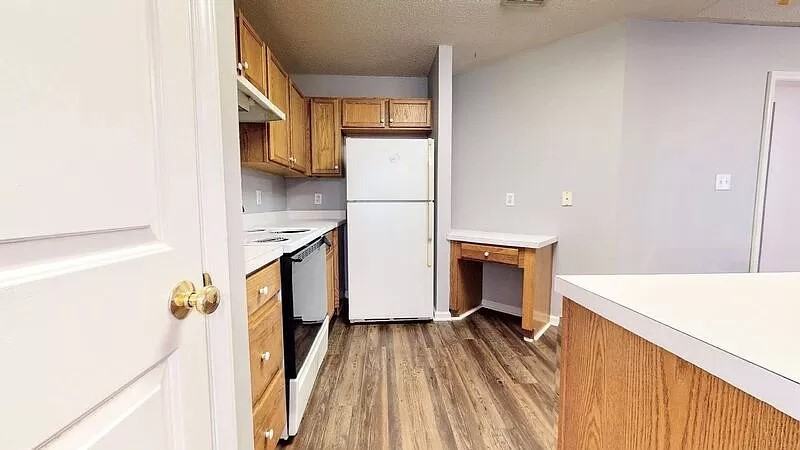 2201 Mountain Mist Ct - Photo 6 of 16