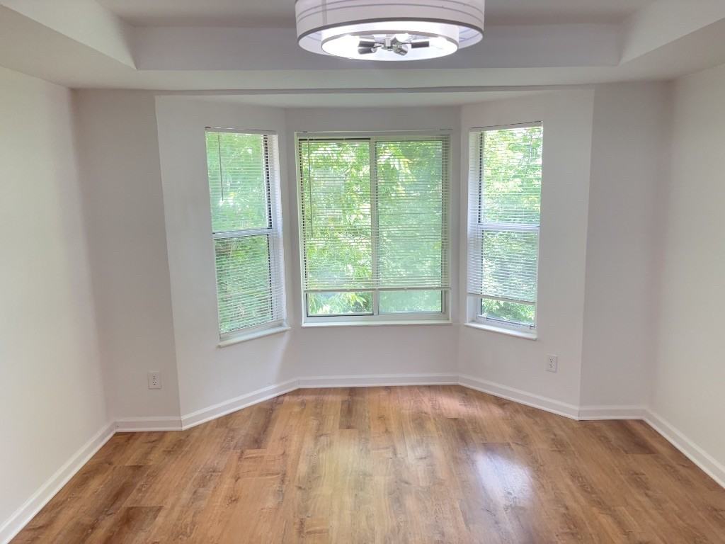 5670 Sovereign Dr - Photo 2 of 24