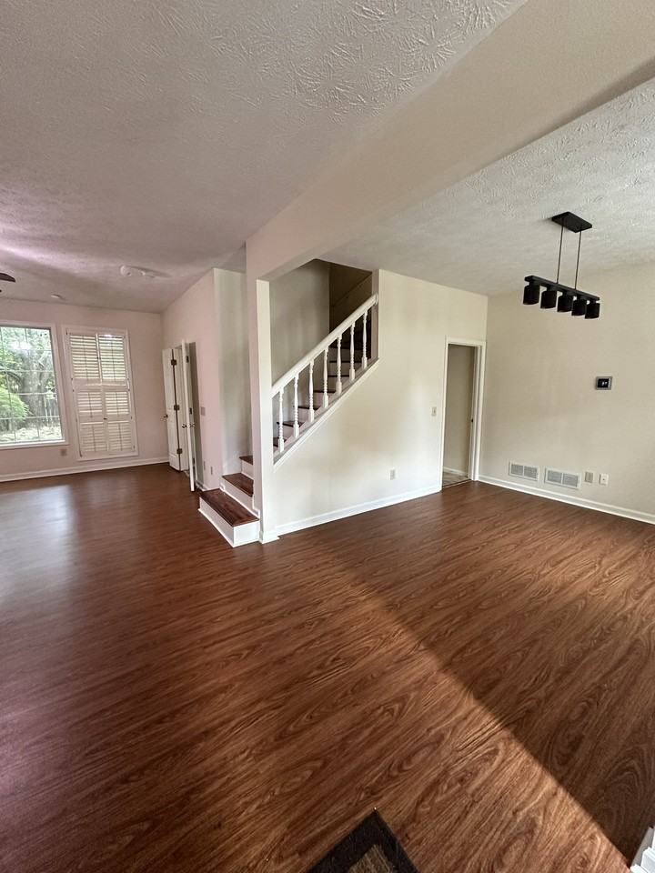 2340 Bretdale Rd - Photo 6 of 18