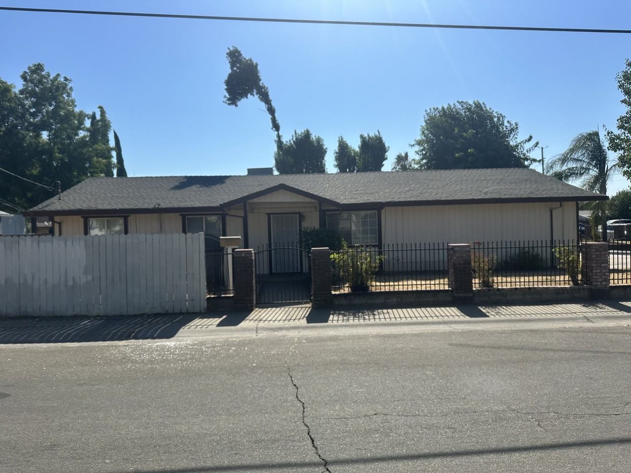 3624 Taylor St - Photo 2 of 7