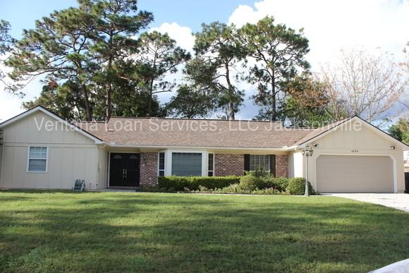 4344 Charleston Ln - Photo 3 of 53