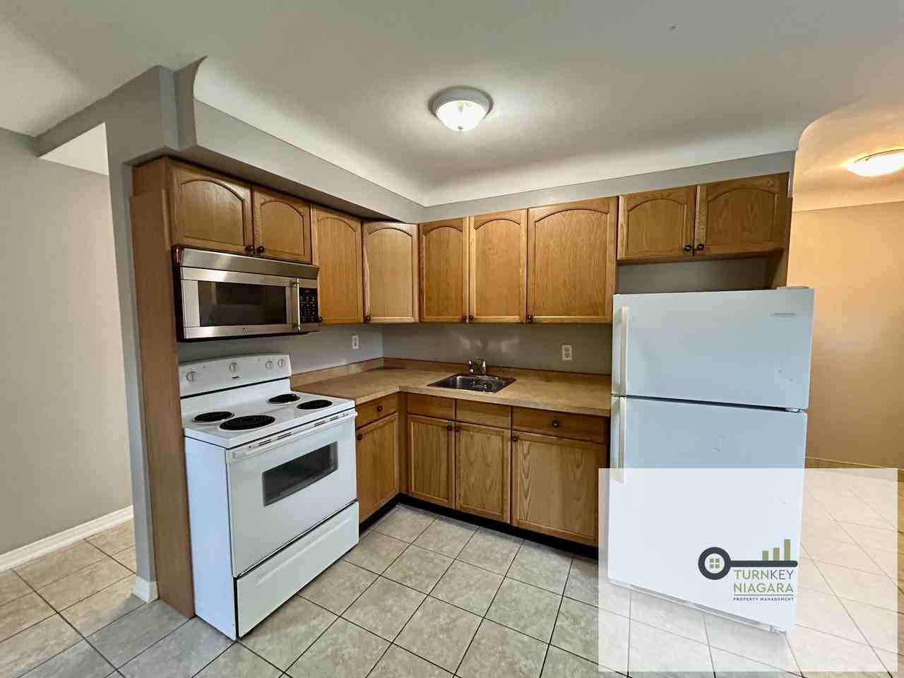 553 Geneva Street #5 - Photo 6 of 11