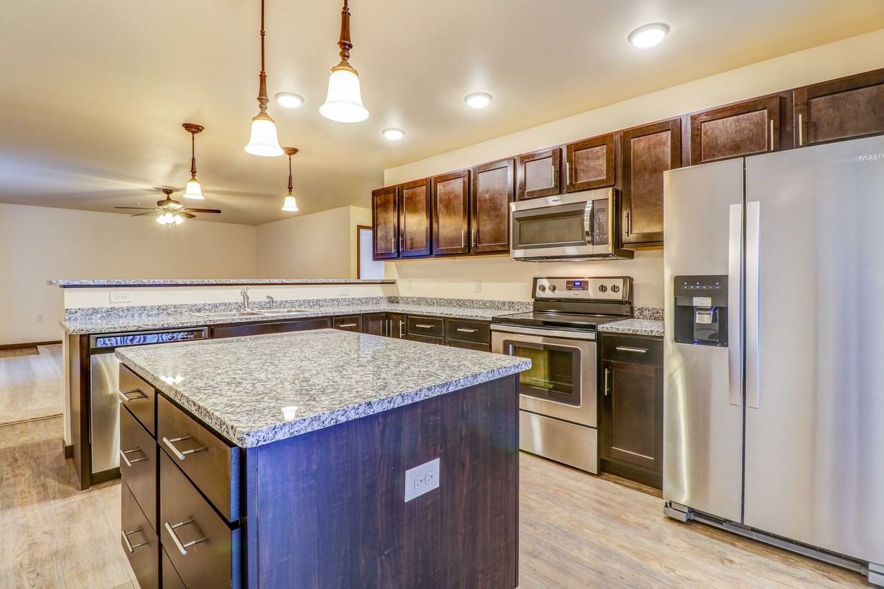Village Estates Apartment Community - Photo 3 of 14