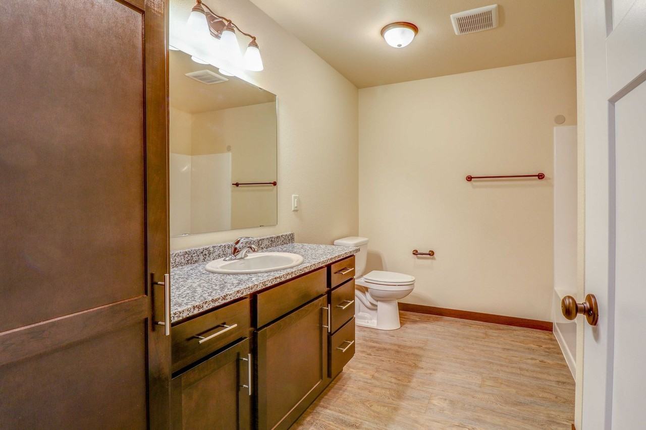 Village Estates Apartment Community - Photo 5 of 14