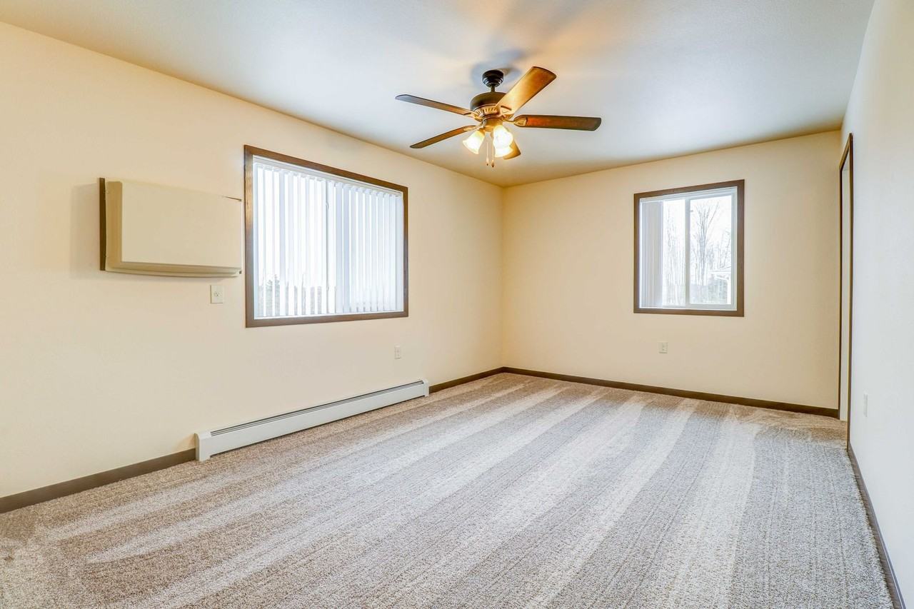 Village Estates Apartment Community - Photo 7 of 14