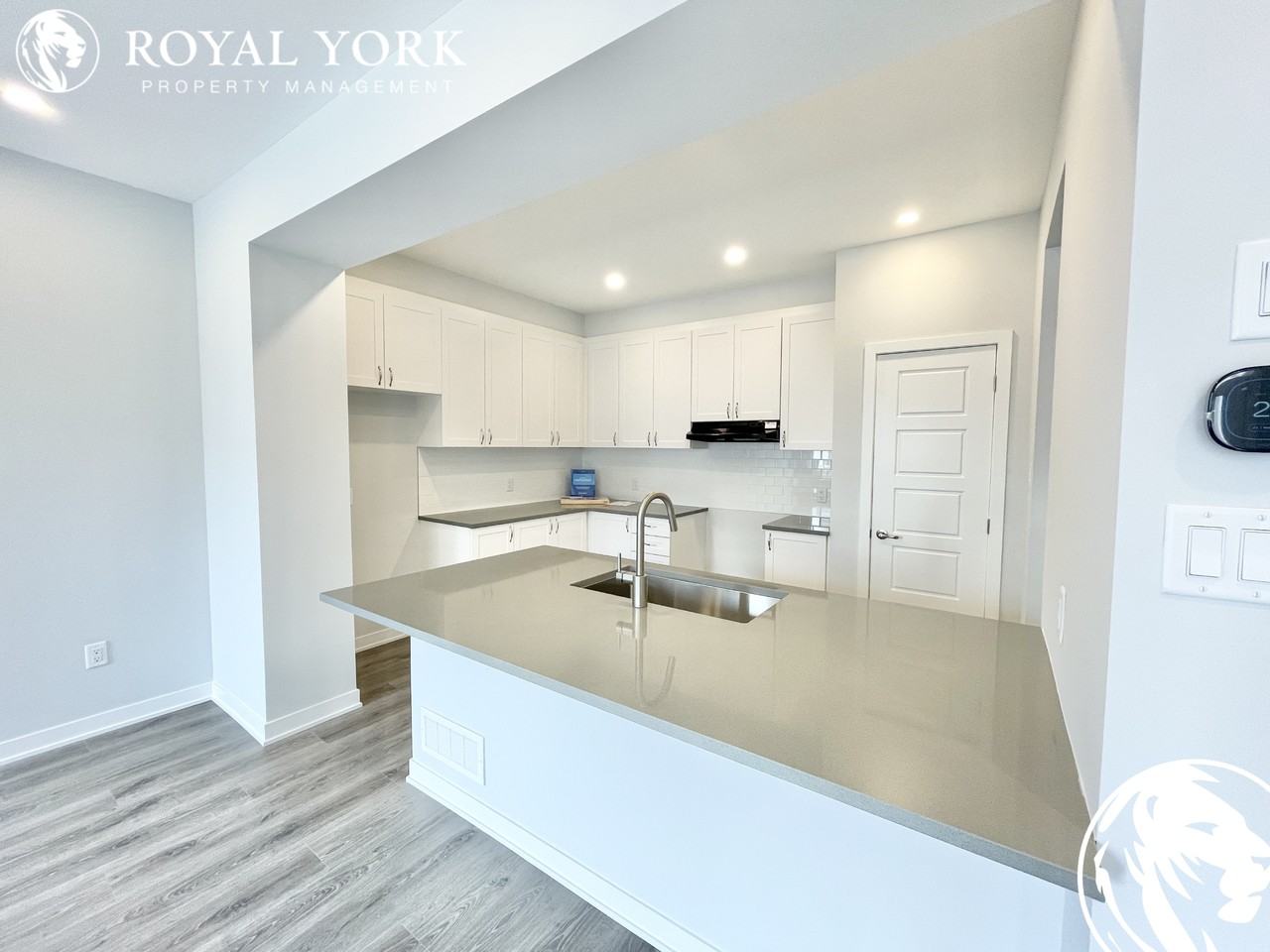 36 Stitch Mews, Ottawa, Ontario K0A 2Z0 - Photo 3 of 19
