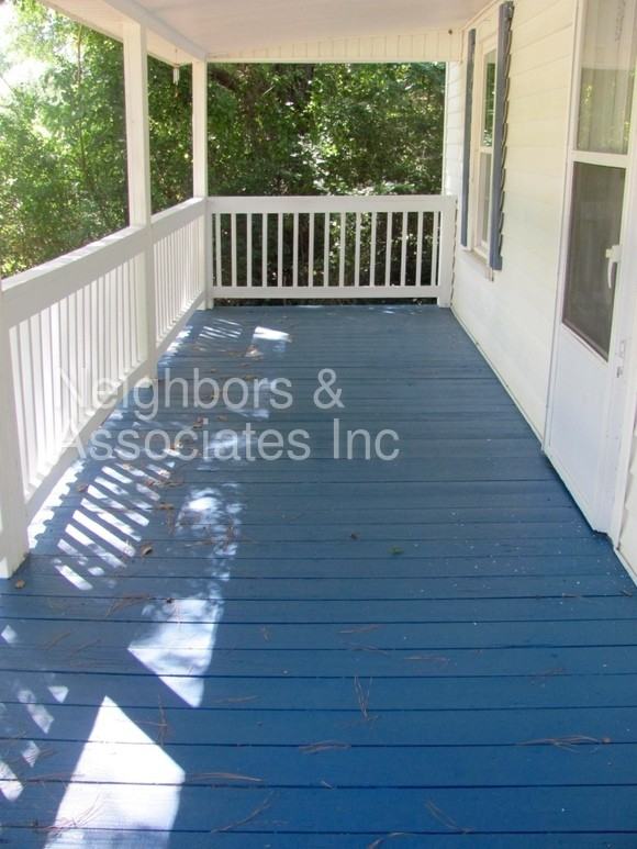 8175 NC-27 - Photo 2 of 11