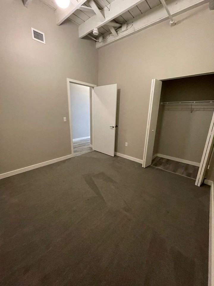 Smallman Flats - Photo 4 of 6