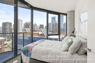 730 W Couch Pl #3-2 - Photo 1 of 1