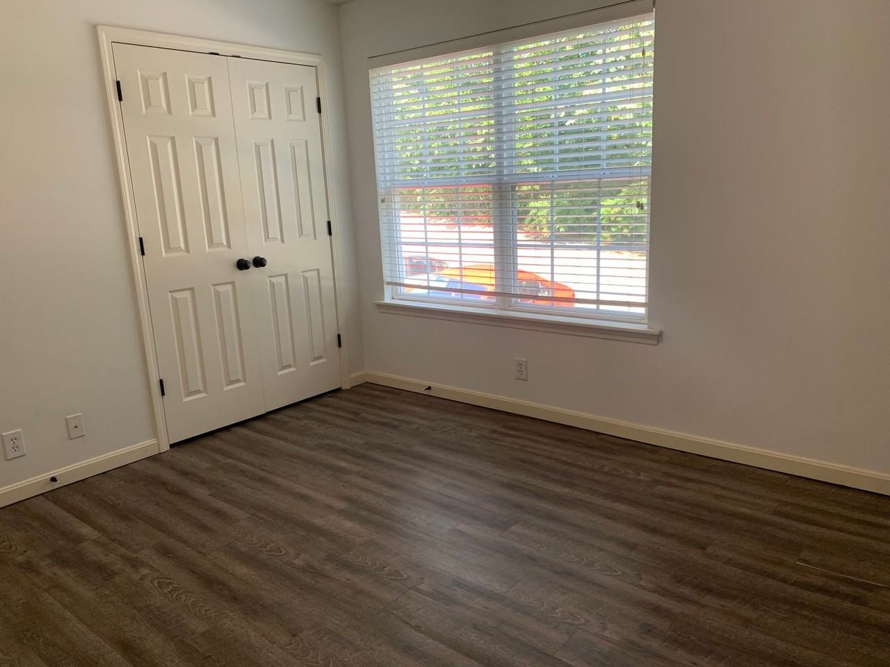 1038 Brent St #100 - Photo 4 of 10