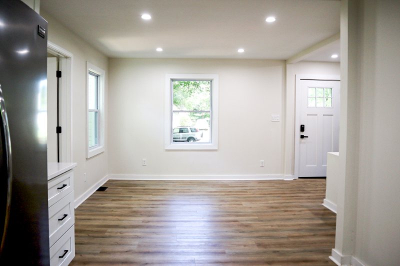 2721 Mayflower Rd - Photo 6 of 19