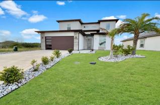 86 Bethpage Dr - Photo 1 of 1