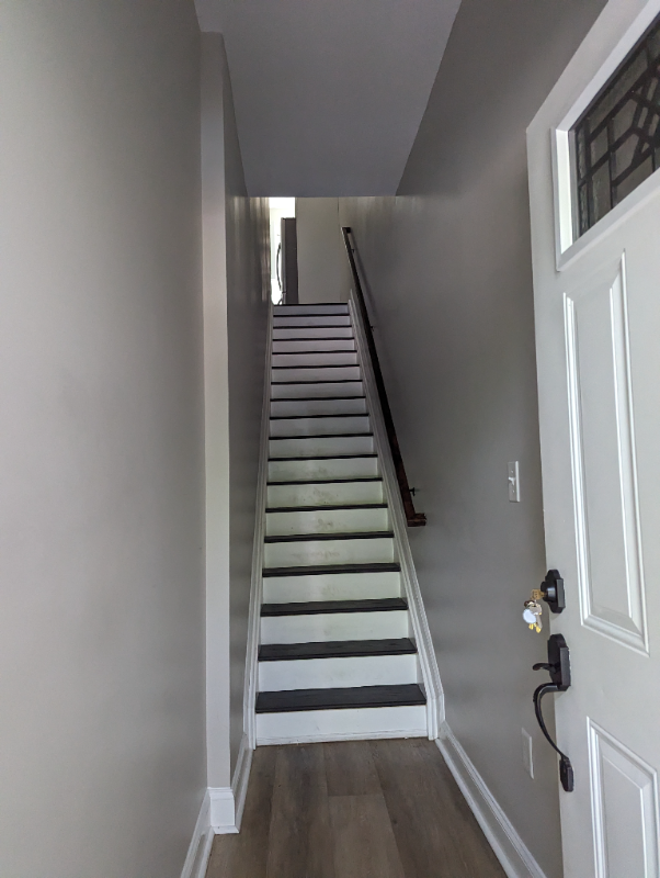 1507 Edmondson Ave - Photo 4 of 9