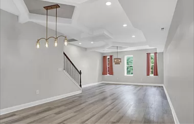 1507 Edmondson Ave - Photo 6 of 9