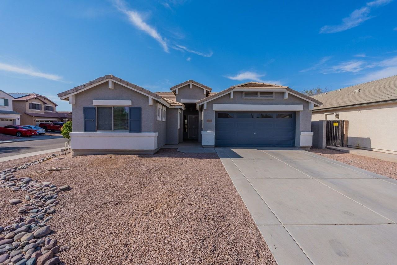 10434 W Trumbull Rd - Photo 3 of 41