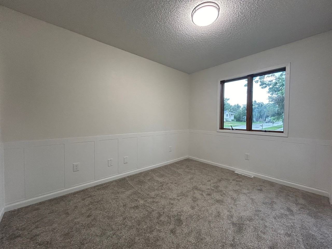 752 Prairie Ridge Rd - Photo 6 of 19
