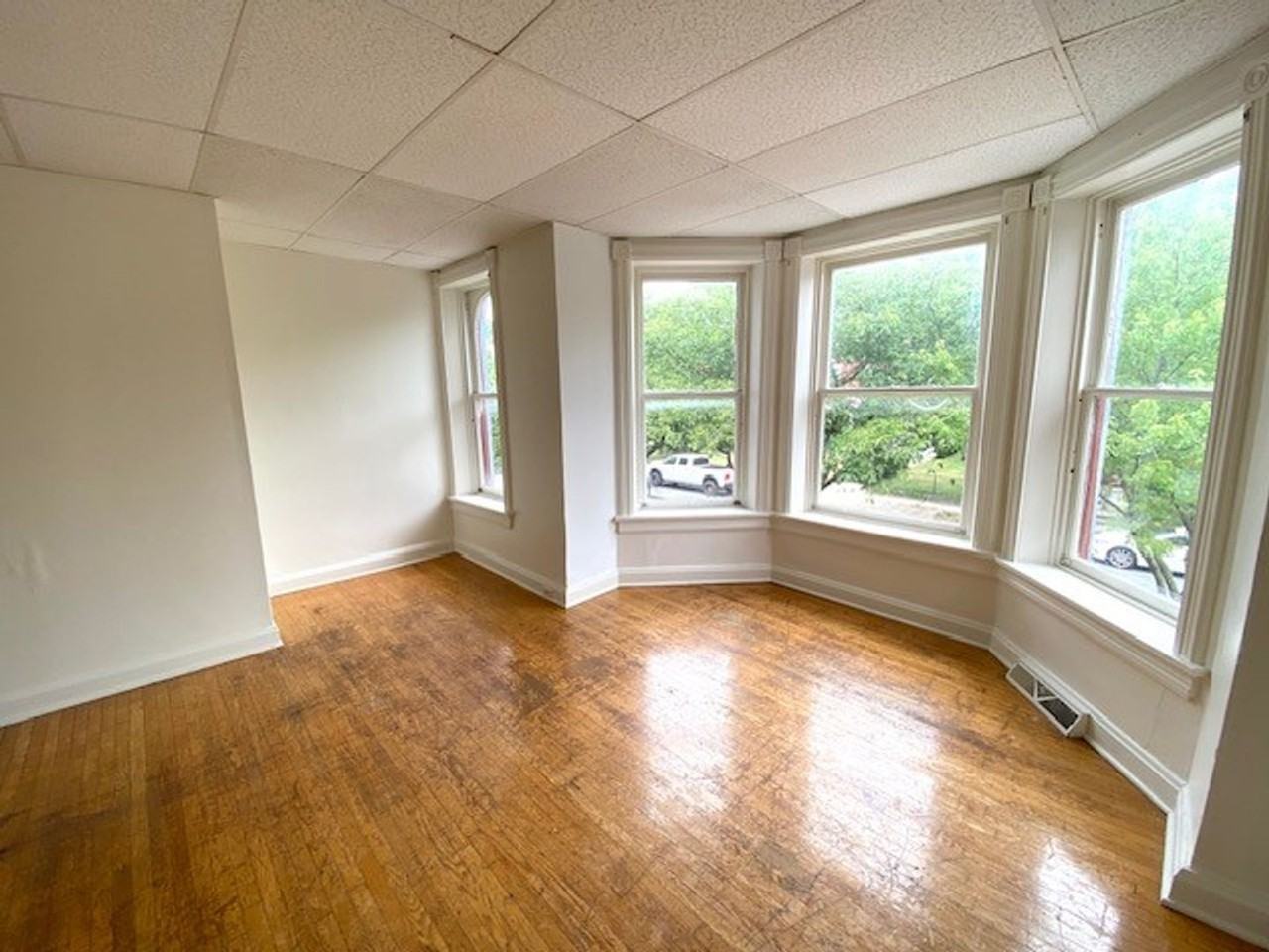 113-115 Broadway - Photo 3 of 13