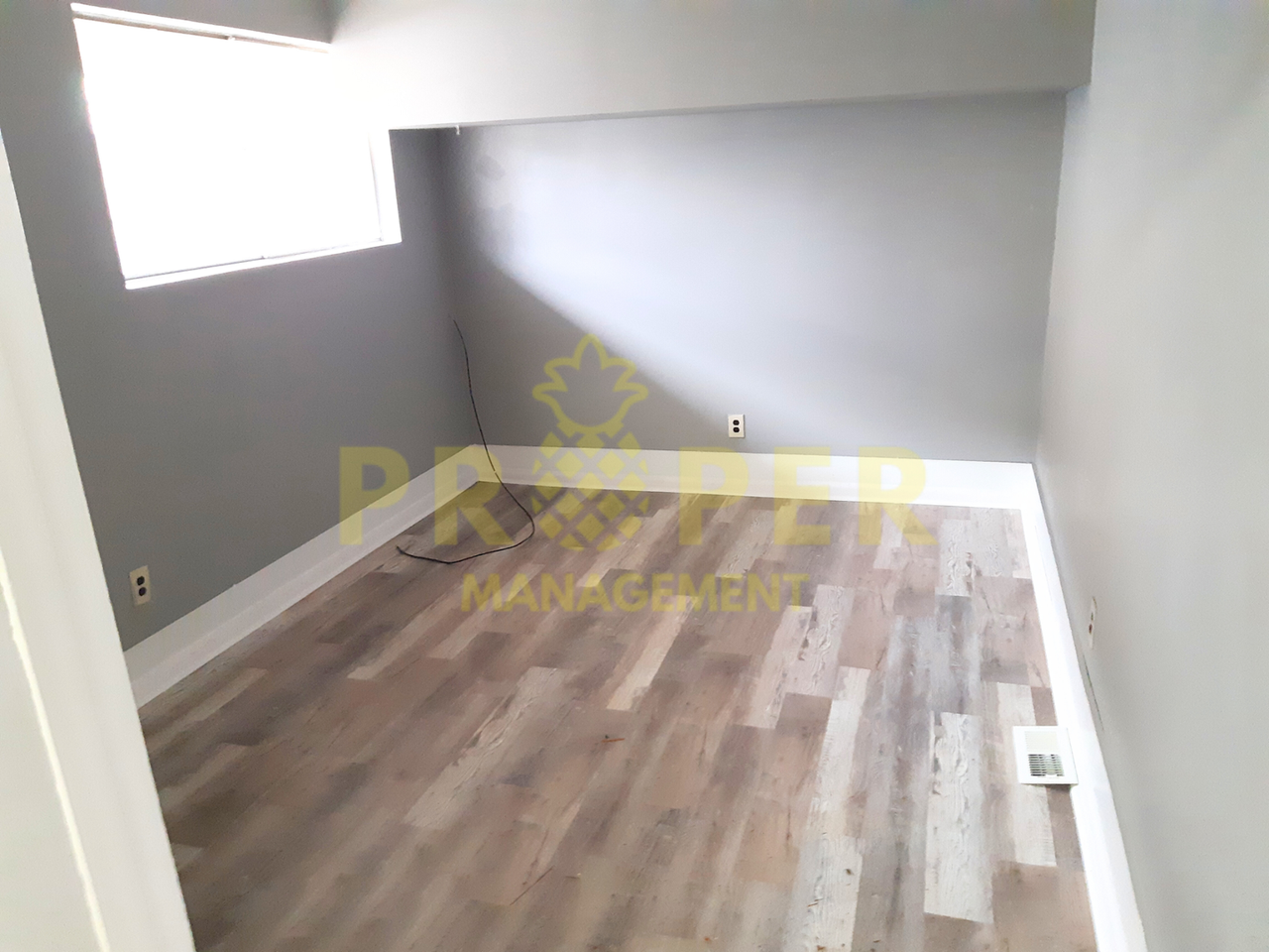 4444 Owens Dr - Photo 2 of 10